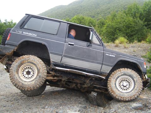1989 Mitsubishi Montero photo
