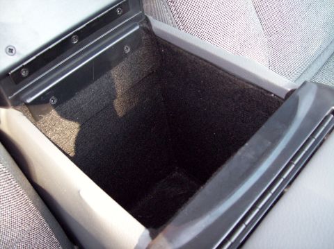 2003 Ford Crown Victoria photo