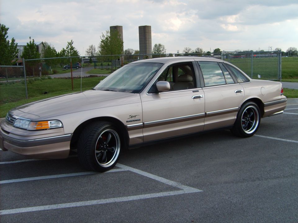 1993 Ford Crown Victoria