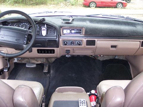 1996 Ford Bronco - Dashboard (including partially complete switch panel)