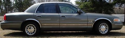 1999 Ford Crown Victoria - 99 Vic