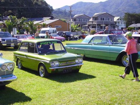 1969 Lincoln Continental - Hillman Imp