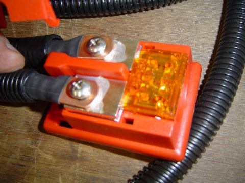 1989 Ford Bronco - Nice large 40 amp fuse