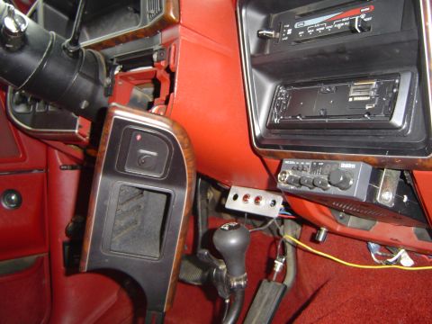 1989 Ford Bronco - Going to get rid of the little switch bracket thingy under the dash, making a new plate to cover up the change hole, and it will use 3 ARB…