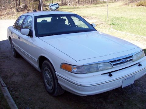1997 Ford Crown Victoria - Pass. side front