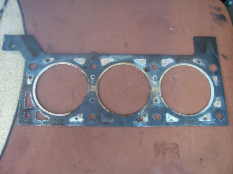 Passenger's side head gasket.