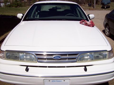 1997 Ford Crown Victoria photo