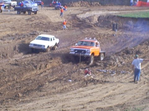 2001 Dodge 1500 “Mud Hawgs”