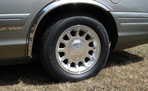 1999 Ford Crown Victoria - Rear Driver Wheel