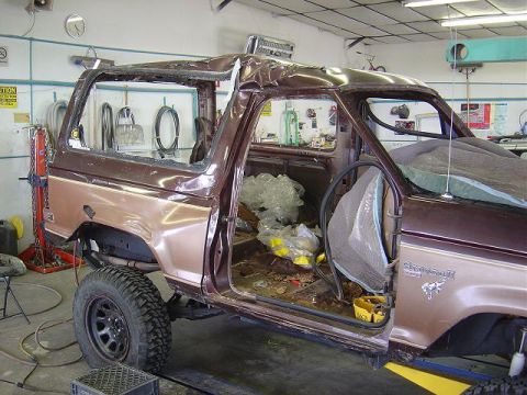 1986 Ford Bronco II “Clyde”