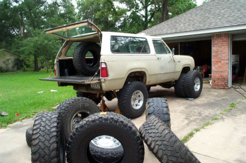 1978 Dodge Power Ram “Plymouth Trailduster”