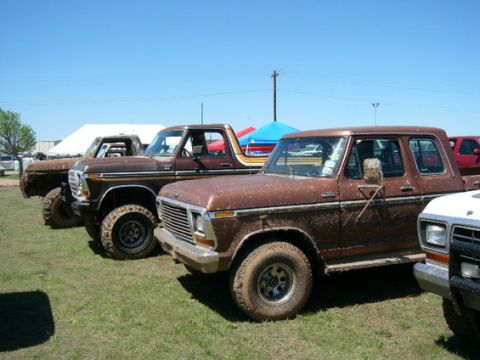 1978 Ford Bronco - Satex79f350's Supercab.
