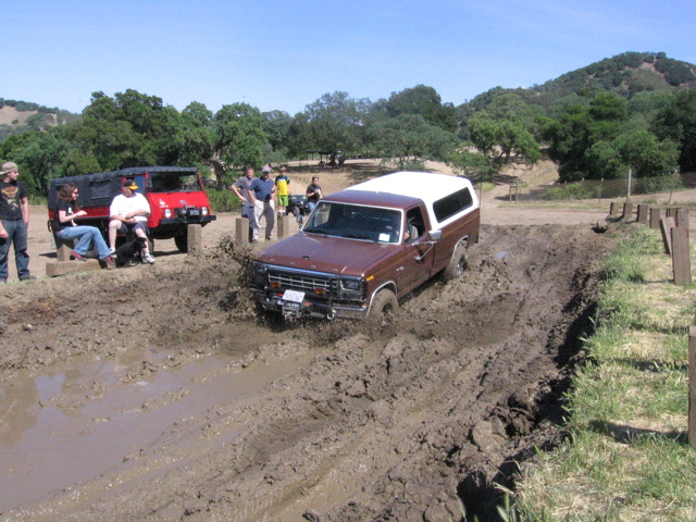 drkhrs925 entering the mud pit.