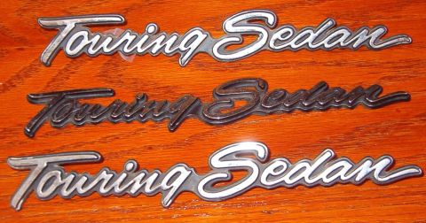 1994 Ford Crown Victoria - Touring Sedan fender badges '92