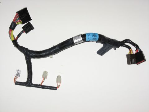 2001 Ford Crown Victoria - This is a Ford wiring harness with a blue label indicating it is a part for a Ford vehicle.