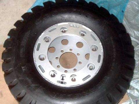 1984 Ford Bronco - Upper rim half bolted on