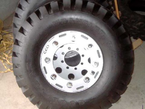 1984 Ford Bronco - 36x12.50R16.5 Goodyear RT-II's mounted