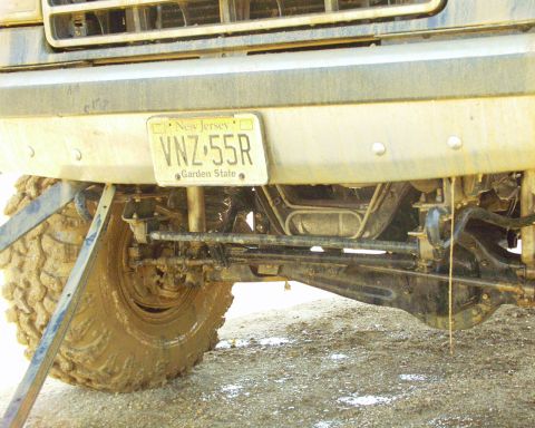1989 Ford Bronco - ripped off another not needed part on the bronco, the plastic under bumper.