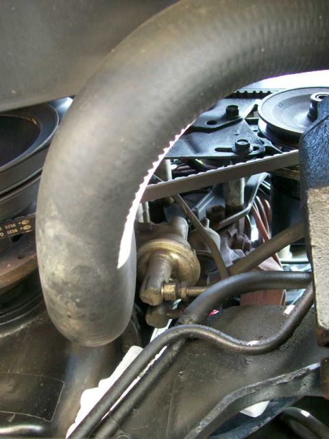 1984 Ford Bronco - Mechanical fuel pump