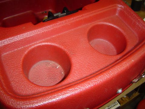 1989 Ford Bronco - Stock cupholders