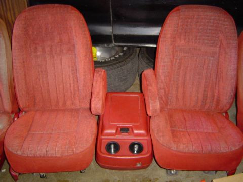 1989 Ford Bronco - Seats and console ready to go in once my fan wiring is done