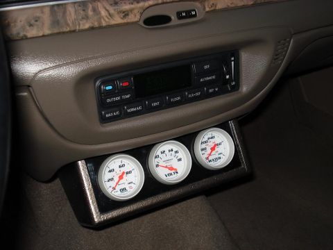 1999 Ford Crown Victoria - Added Gauges