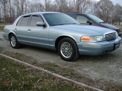 1998 Ford Crown Victoria - What she looked like when I got her for father's day.