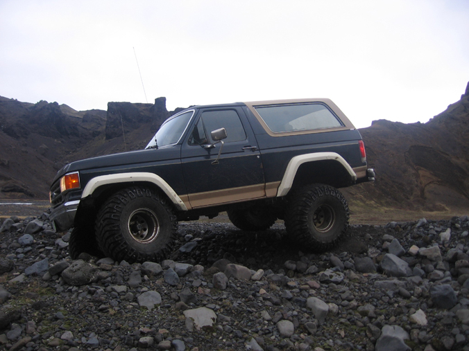 1989 Ford Bronco “IceBreaker”