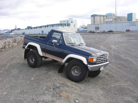 1989 Ford Bronco photo
