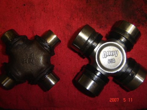 1993 Ford Bronco - Comparison of an old universal joint with a new Alloy USA universal joint.
