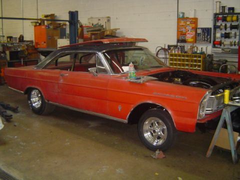 1965 Ford Galaxie - carpet, seats and interoir being installed including 5 pt harness