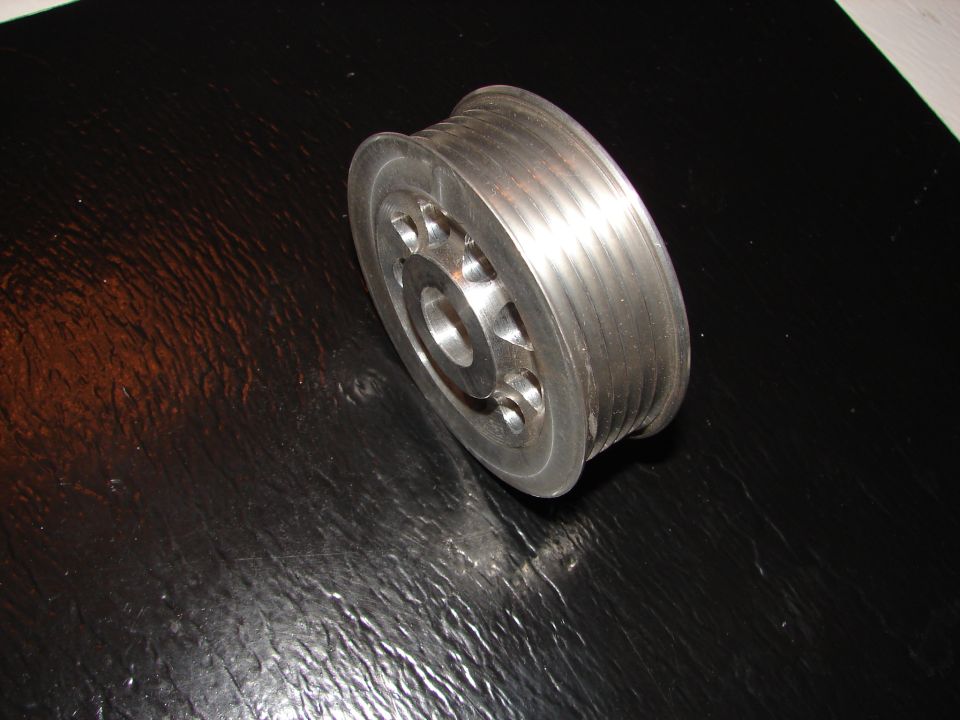 metal pulley with multiple grooves