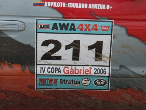1995 Ford F-150 - Vehicle door displays a racing decal with number 211 and event details from 2006.