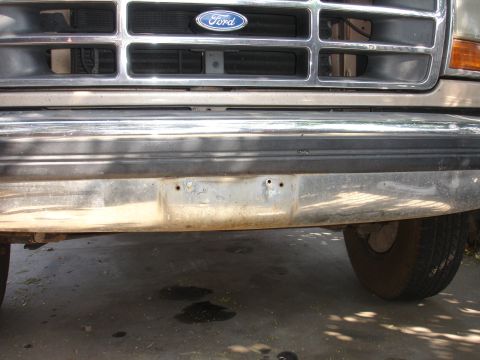 1992 Ford F-350 - Front view of a 1992 Ford F-350, showing the grille and bumper.