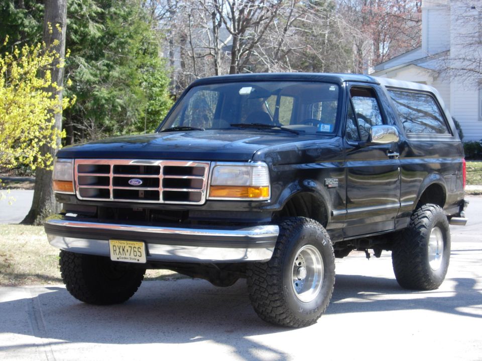 1994 Ford Bronco “the cinder block”