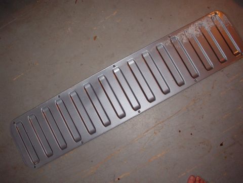 1983 Ford Bronco - SOLD Tailgate Access Panel (D8TZ9840704A) The white mess is just paper that got dissolved by rain. In 2020, I can't find a supplier of this…