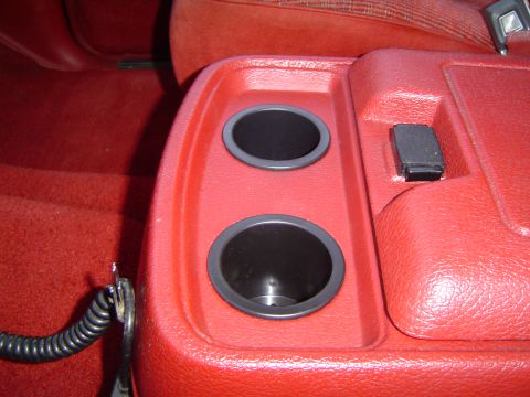 1989 Ford Bronco - Cupholders