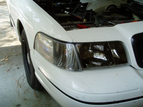 2000 Ford Crown Victoria - corner installed