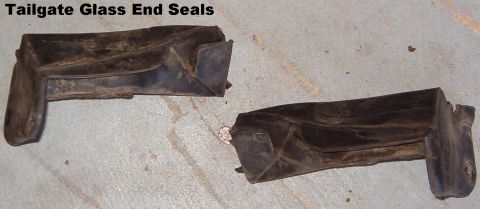 1983 Ford Bronco - Tailgate Window End Seals IF THE IMAGE IS TOO SMALL, click it. For everything you need to know about rebuilding a Bronco tailgate, see this…