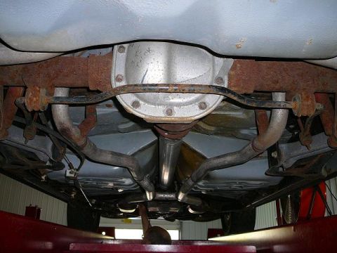 Under Car - 1997 Mercury Grand Marquis