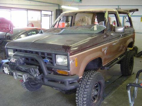 1986 Ford Bronco II “Clyde”