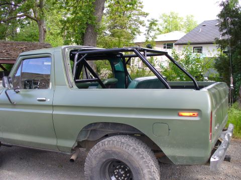 1978 Ford Bronco - installed