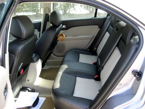 2007 Mercury Milan photo