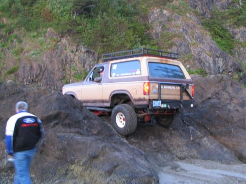 1983 Ford Bronco - I'm on top