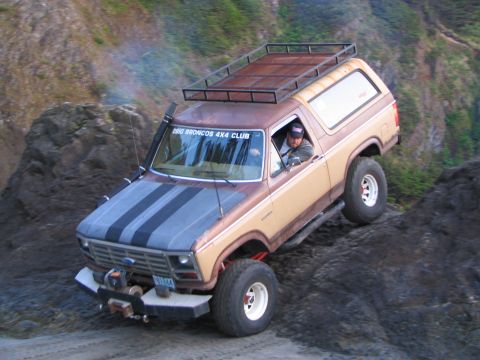 1983 Ford Bronco - down the other side