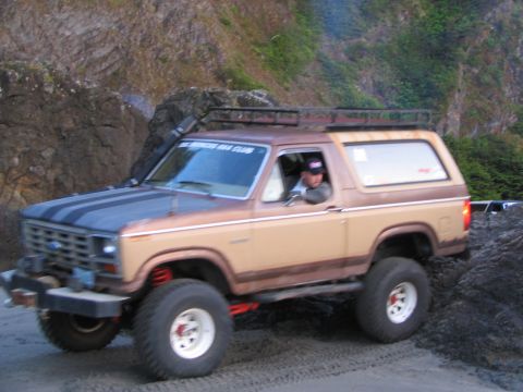 1983 Ford Bronco - down