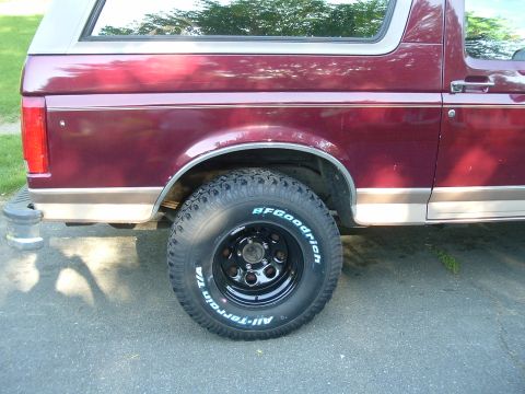 1996 Ford Bronco photo