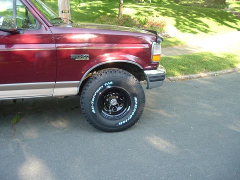 1996 Ford Bronco photo