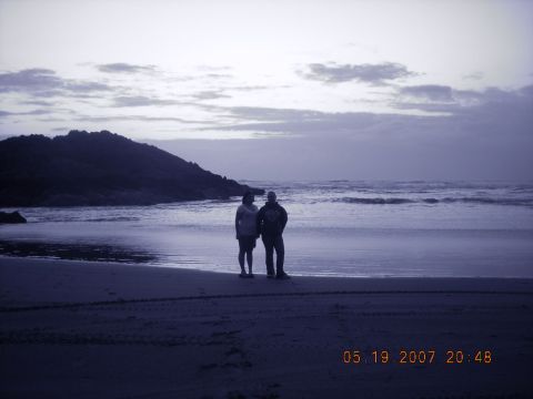 1994 Ford Explorer - A date stamp of 05.19.2007 20:48 is visible in the lower right corner of this beach scene.