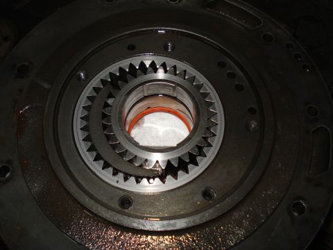 1984 Ford Bronco - Damaged sun gear in a transmission planetary gear set.